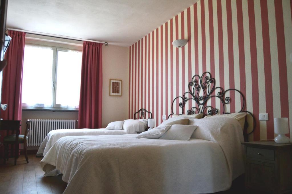 Agriturismo Costa Dei Platani أكوي تيرمي الغرفة الصورة