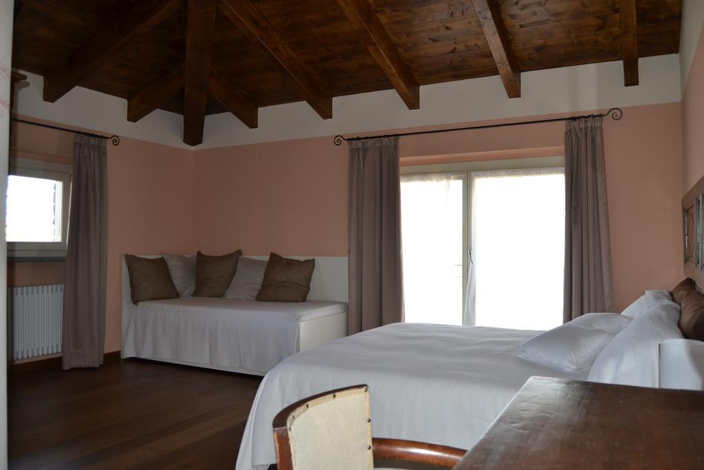Agriturismo Costa Dei Platani أكوي تيرمي الغرفة الصورة